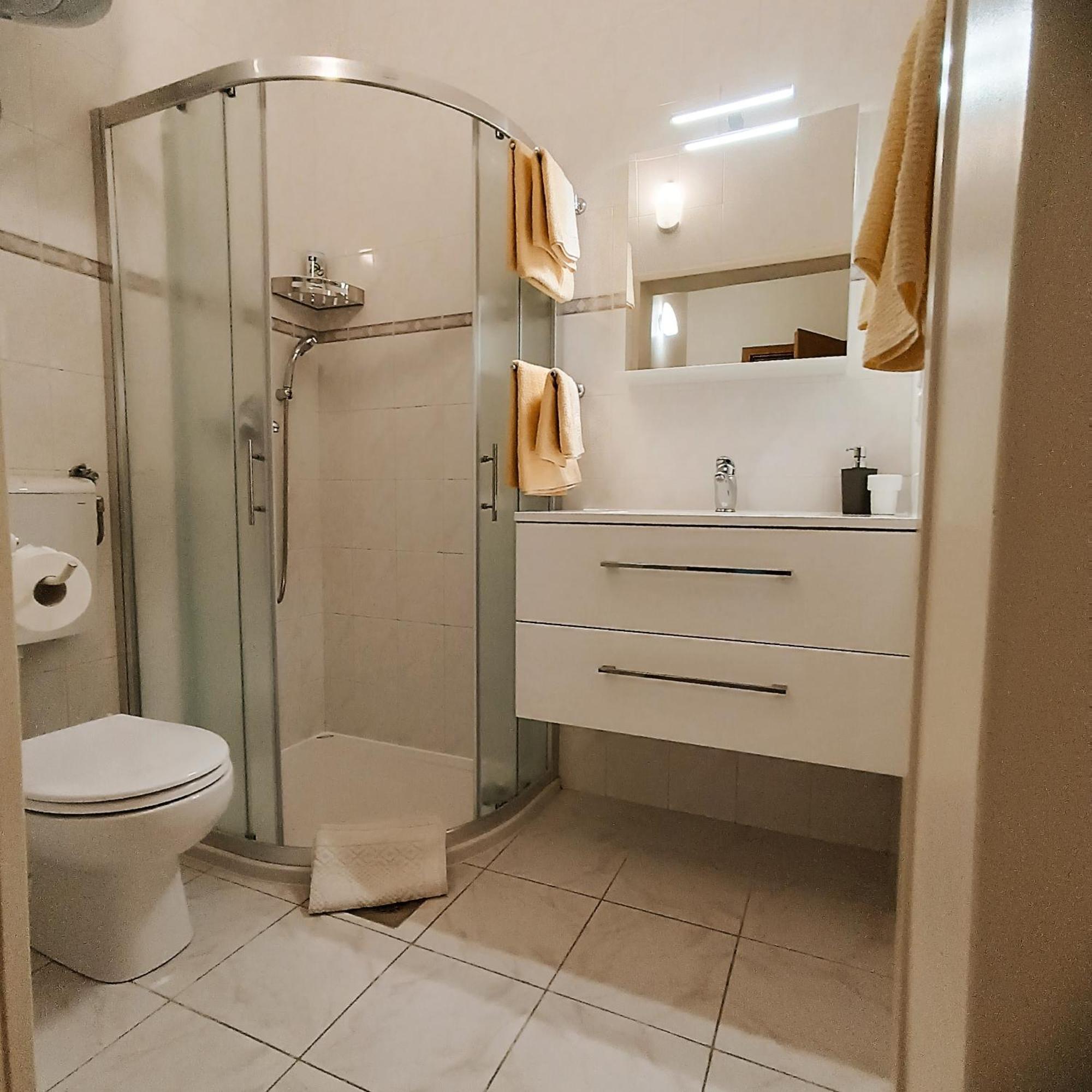 Apartments Lupus Водице Номер фото